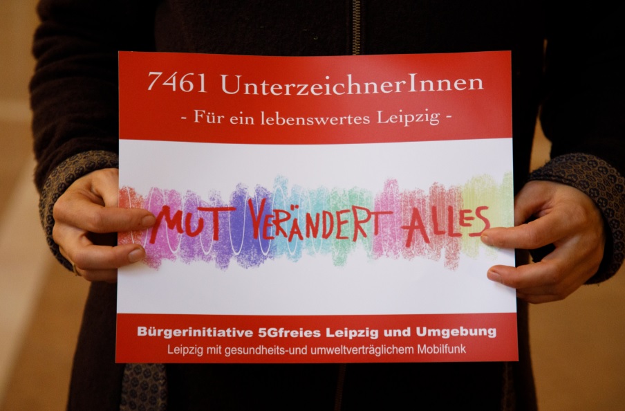 Unsere Petitionsuebergabebild